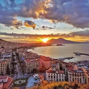 https://casa-titta-naples.hotels-amalfi.com